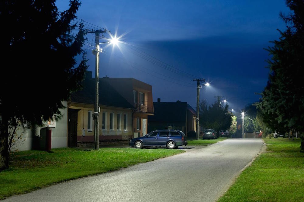 Modernizácia verejného osvetlenia v obci Čáry…. 3