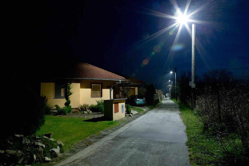 Modernizácia verejného osvetlenia v obci Čáry…. 4